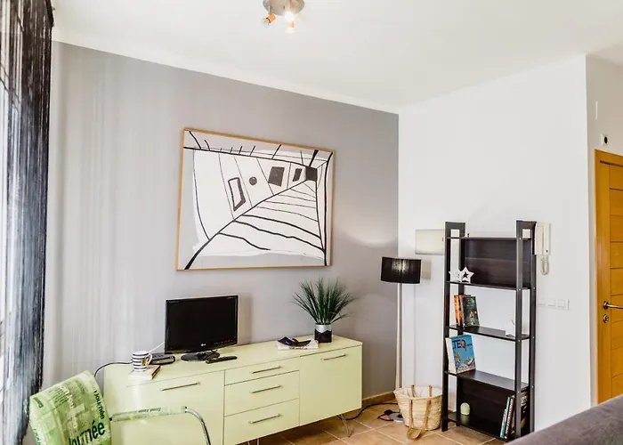 Hauzify I Loft Mineta Appartement *